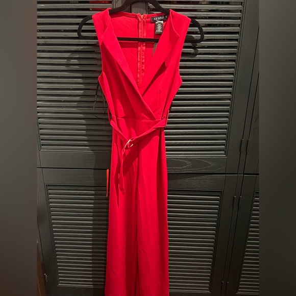Elegant Office Work Sleeveless Belted Red Jumpsuit Romper NWT - Picture 6 of 9